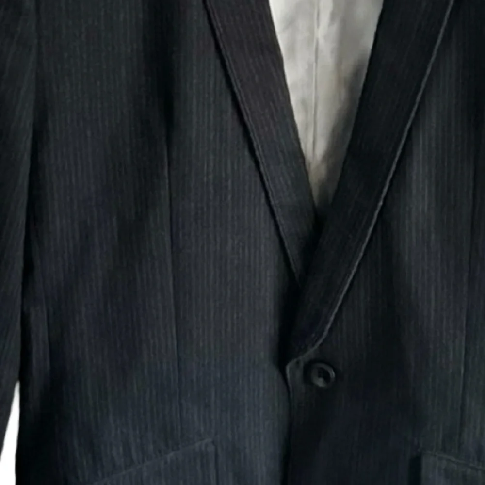 Men’s Armani Exchange A|X Gray Pinstripe European Fabric Blazer Sz 38 Short Y2K